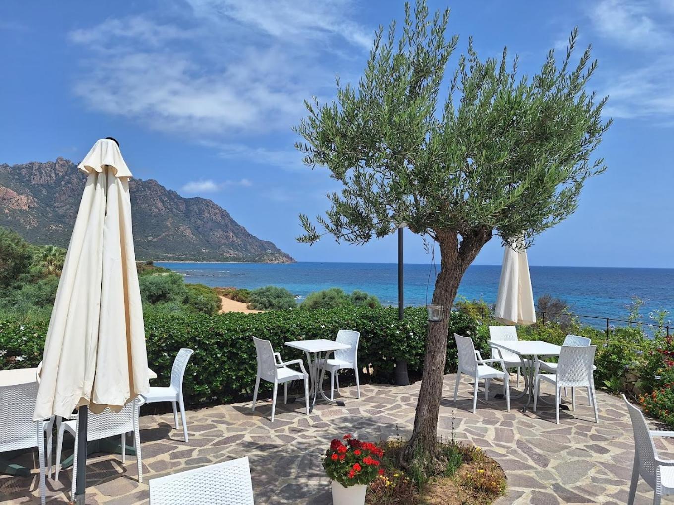 Casa Vacanze Con Piscina E Vista Mare Esclusiva Per Coppie E Famiglie, Relax E Tranquillita Tertenìa Екстериор снимка