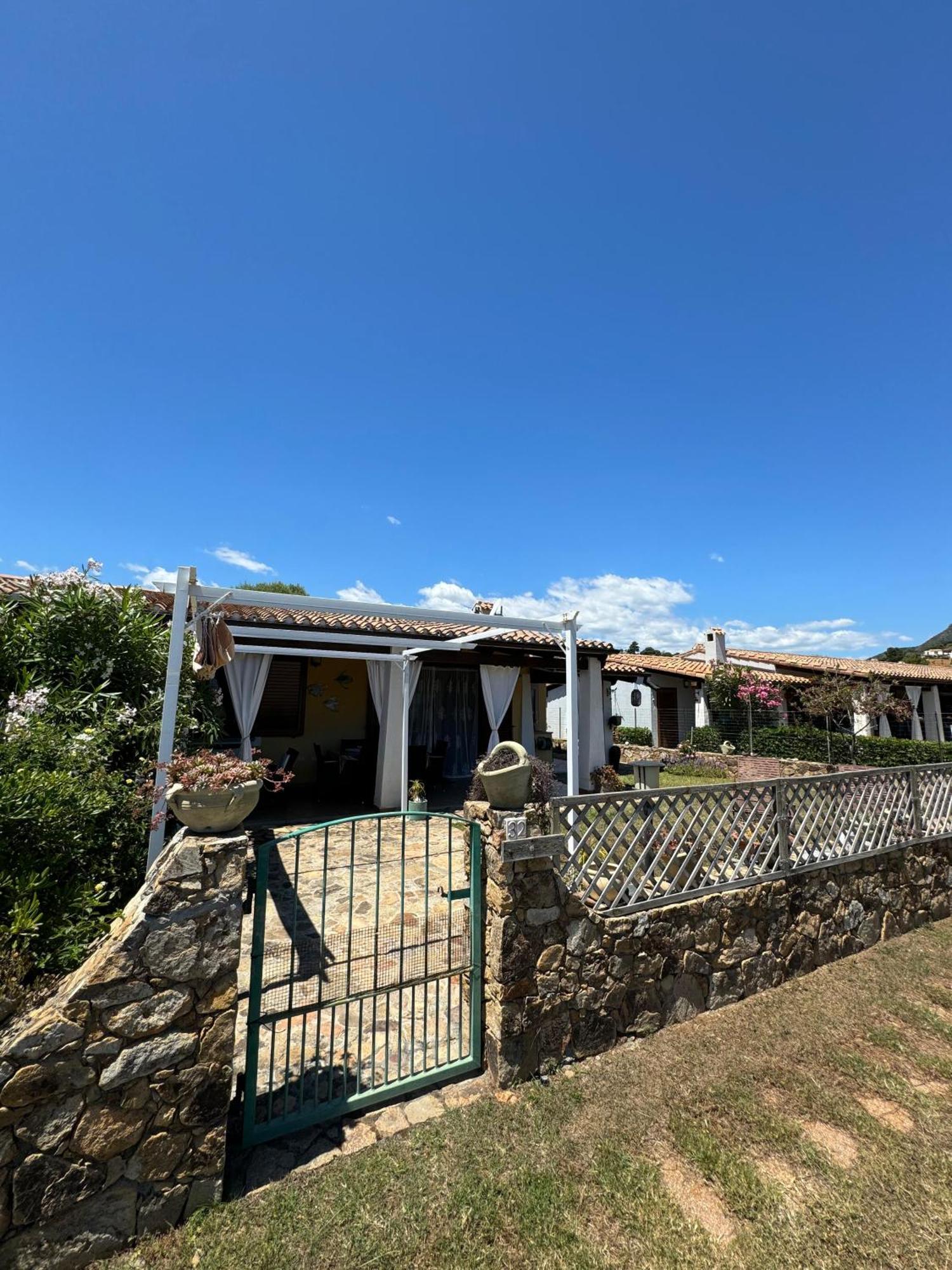 Casa Vacanze Con Piscina E Vista Mare Esclusiva Per Coppie E Famiglie, Relax E Tranquillita Tertenìa Екстериор снимка