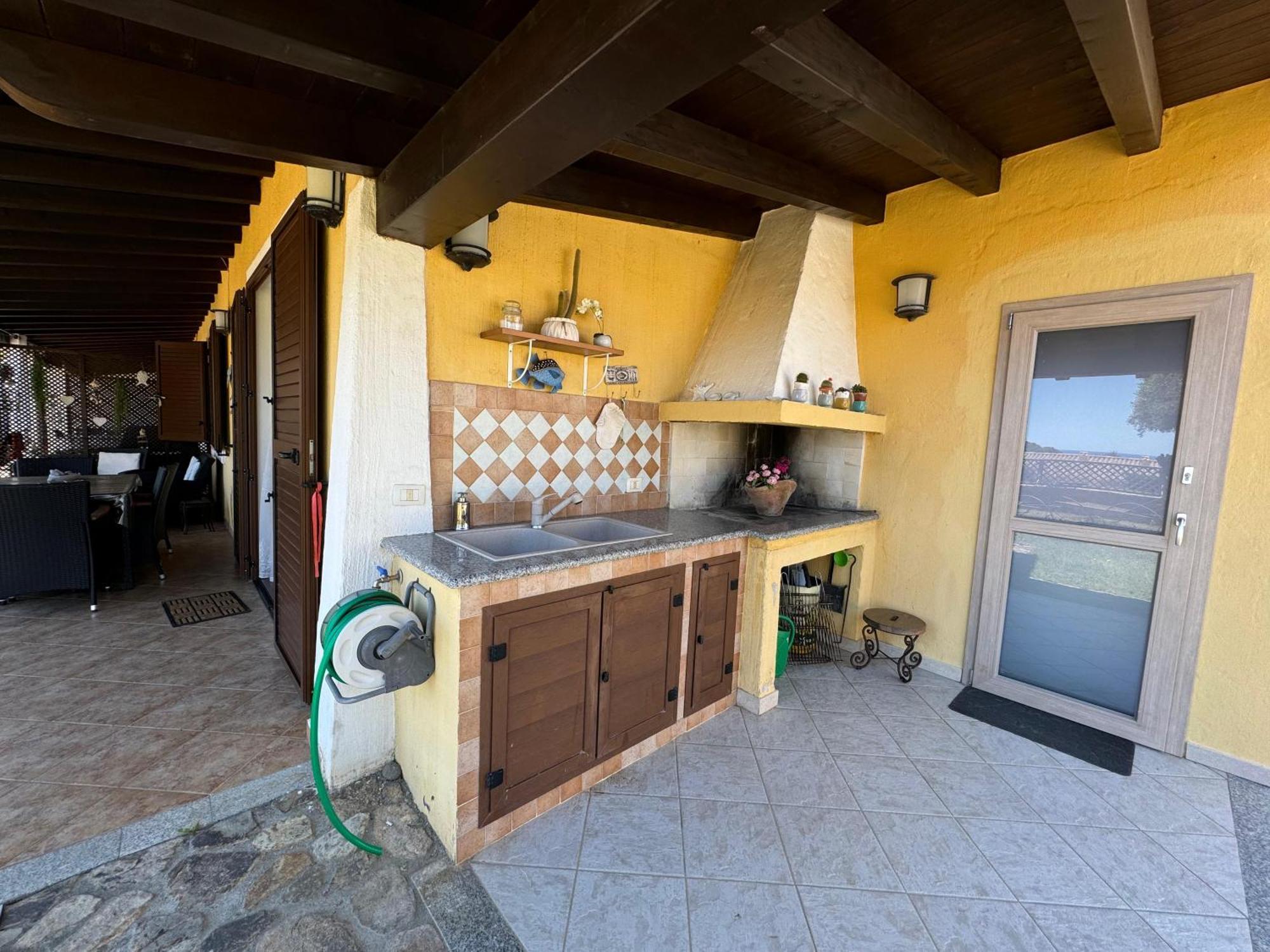 Casa Vacanze Con Piscina E Vista Mare Esclusiva Per Coppie E Famiglie, Relax E Tranquillita Tertenìa Екстериор снимка