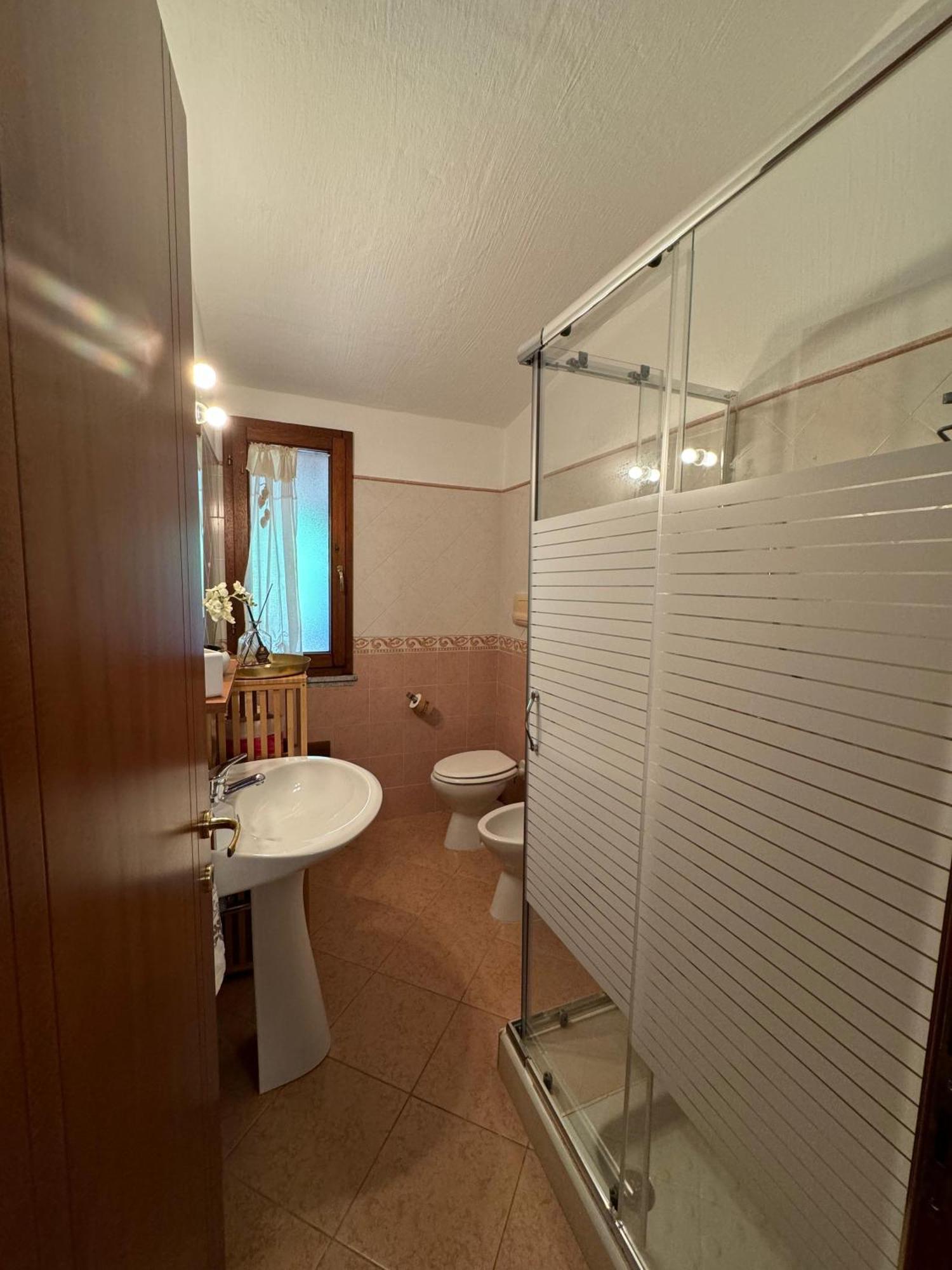 Casa Vacanze Con Piscina E Vista Mare Esclusiva Per Coppie E Famiglie, Relax E Tranquillita Tertenìa Екстериор снимка