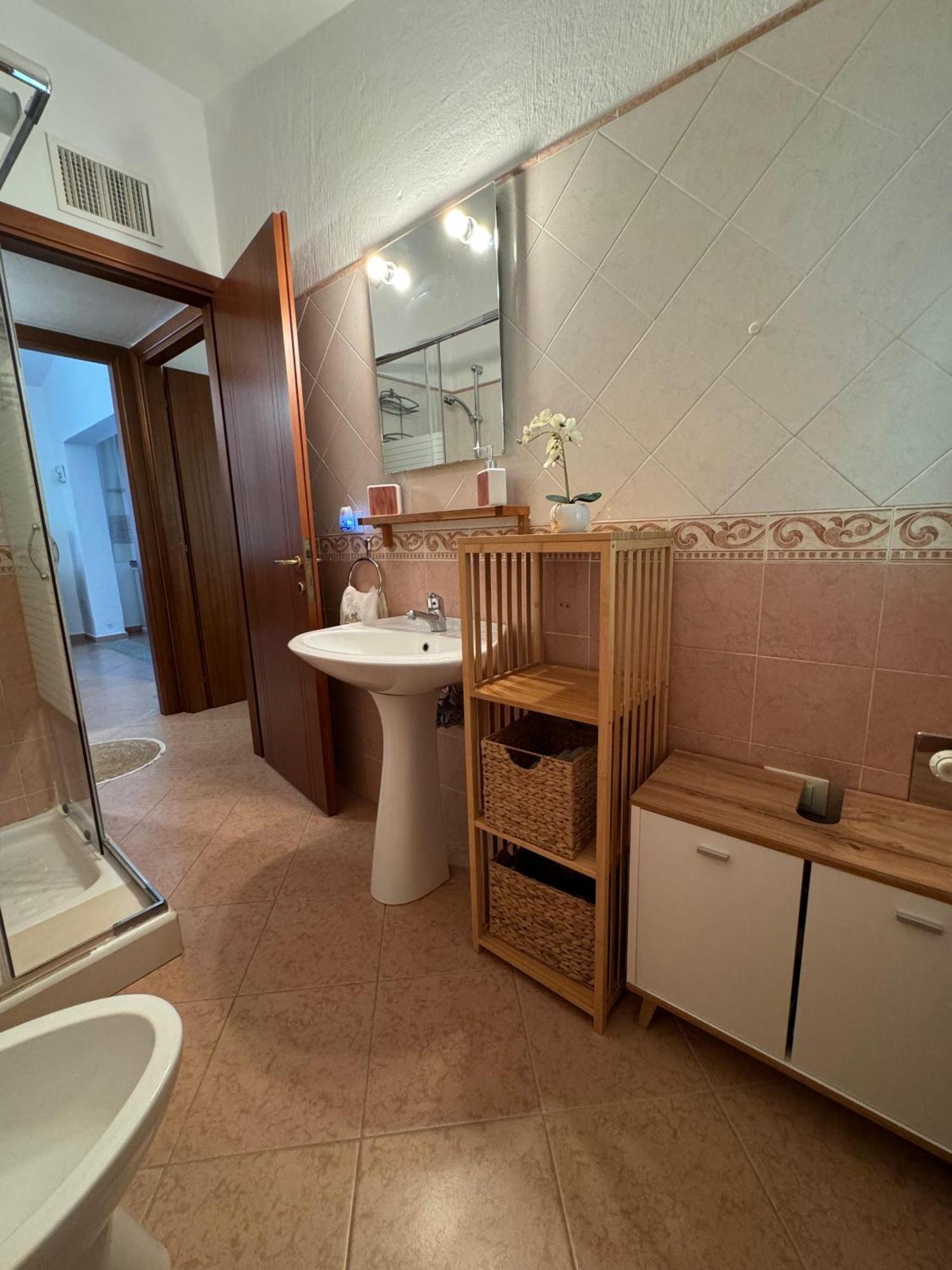 Casa Vacanze Con Piscina E Vista Mare Esclusiva Per Coppie E Famiglie, Relax E Tranquillita Tertenìa Екстериор снимка